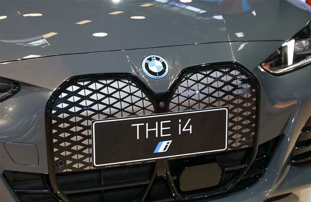 BMW i4