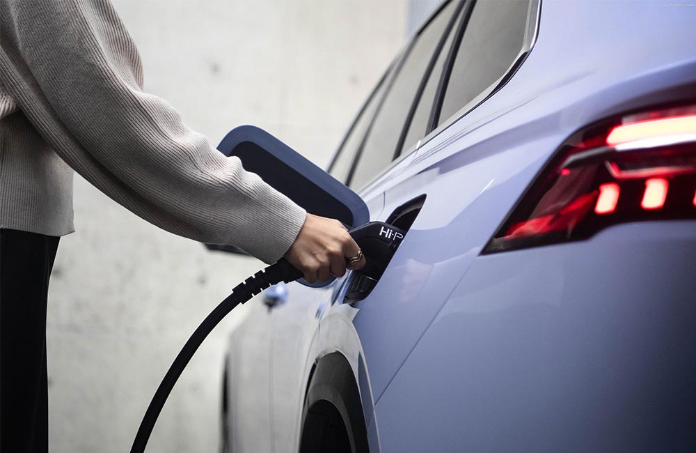 Geely Xingyue L Hi-P