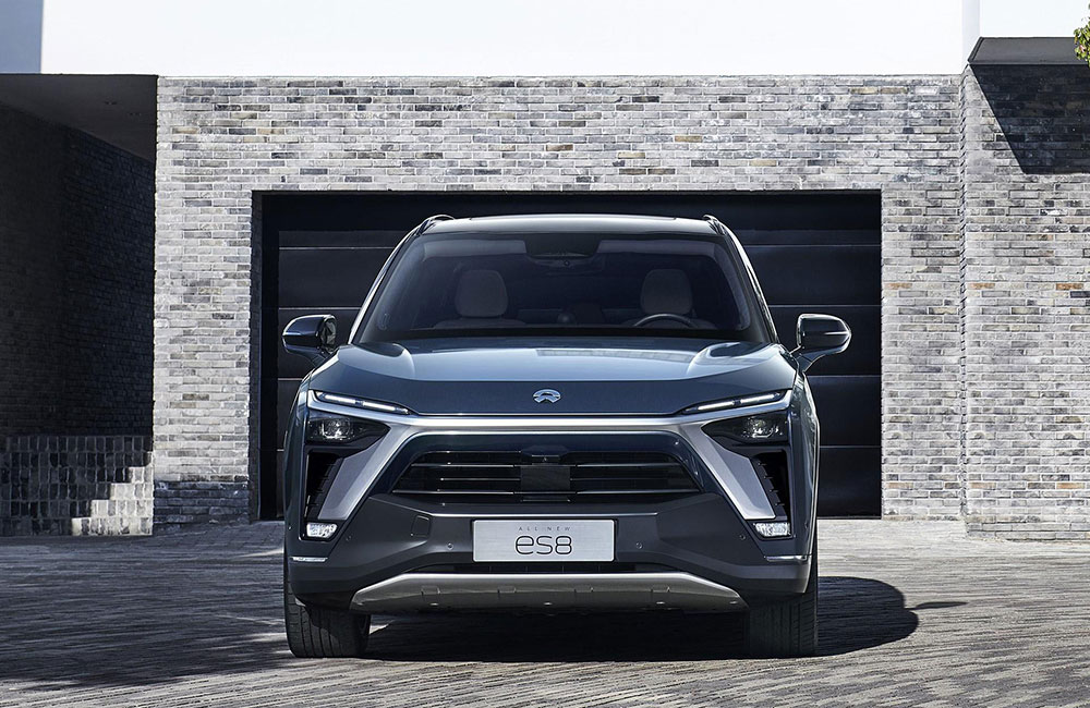 NIO ES8