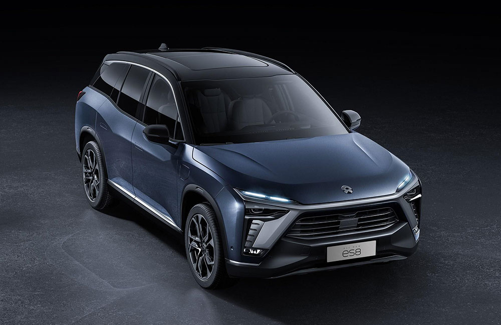 NIO ES8
