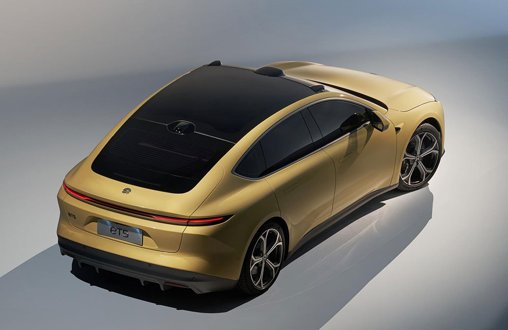 NIO ET5