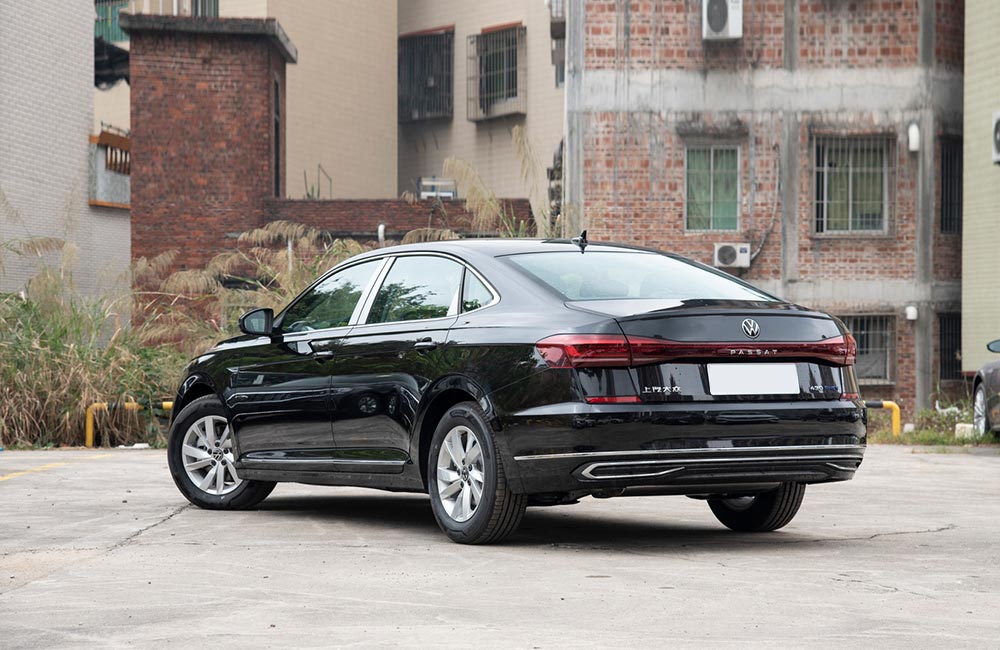 VW Passat